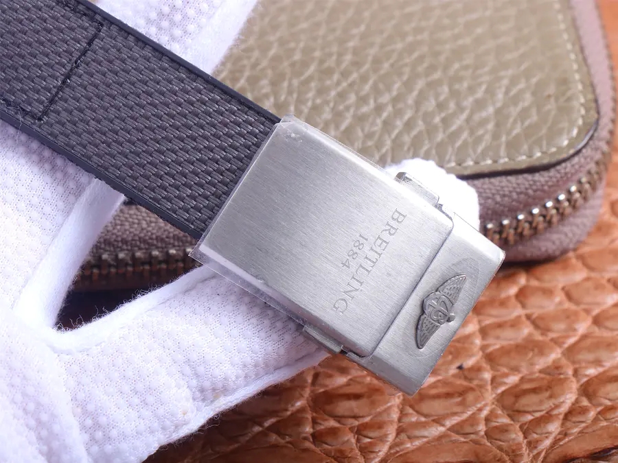 百年靈復仇者一比一高仿價格 BLS廠百年靈復仇者二代美國特別版¥3880-高仿錶 百年靈復仇者一比一高仿價格 BLS廠百年靈復仇者二代美國特別版¥3880-高仿錶