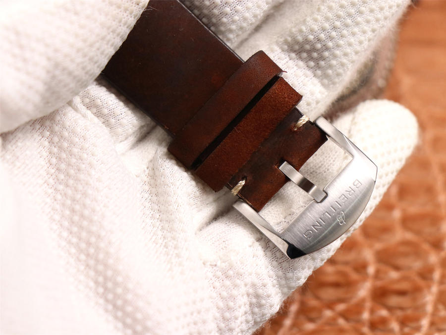 百年靈哪個廠的復刻手錶 V9廠百年靈航空計時1繫列B01航空特別版手錶￥3880-高仿錶