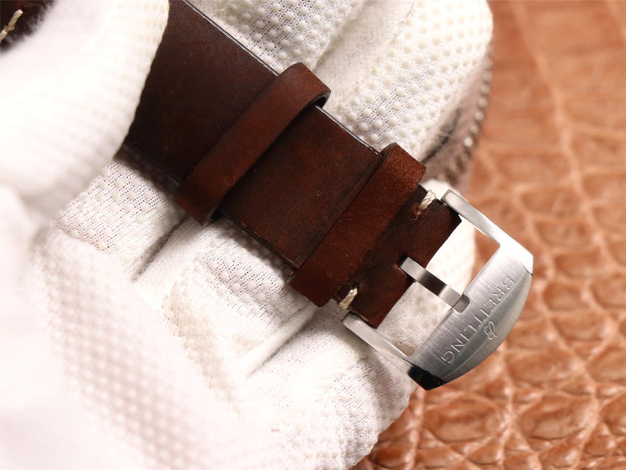 百年靈復刻手錶錶那個廠好 V9廠百年靈航空計時1繫列B01航空特別版手錶￥3980-高仿錶