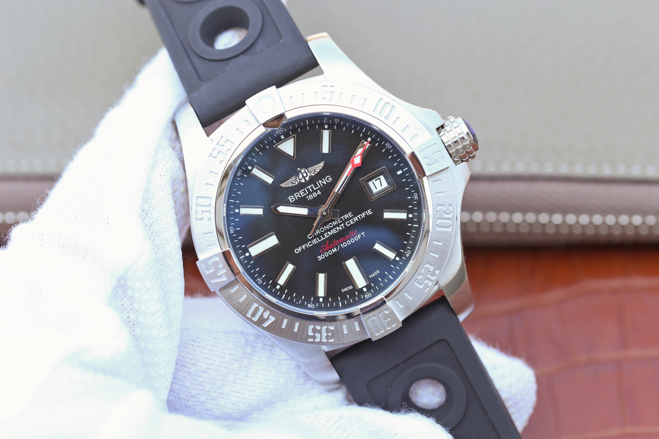 百年靈復仇者精仿 GF百年靈復仇者二代深潛海狼A1733010/BA05￥3480-高仿錶