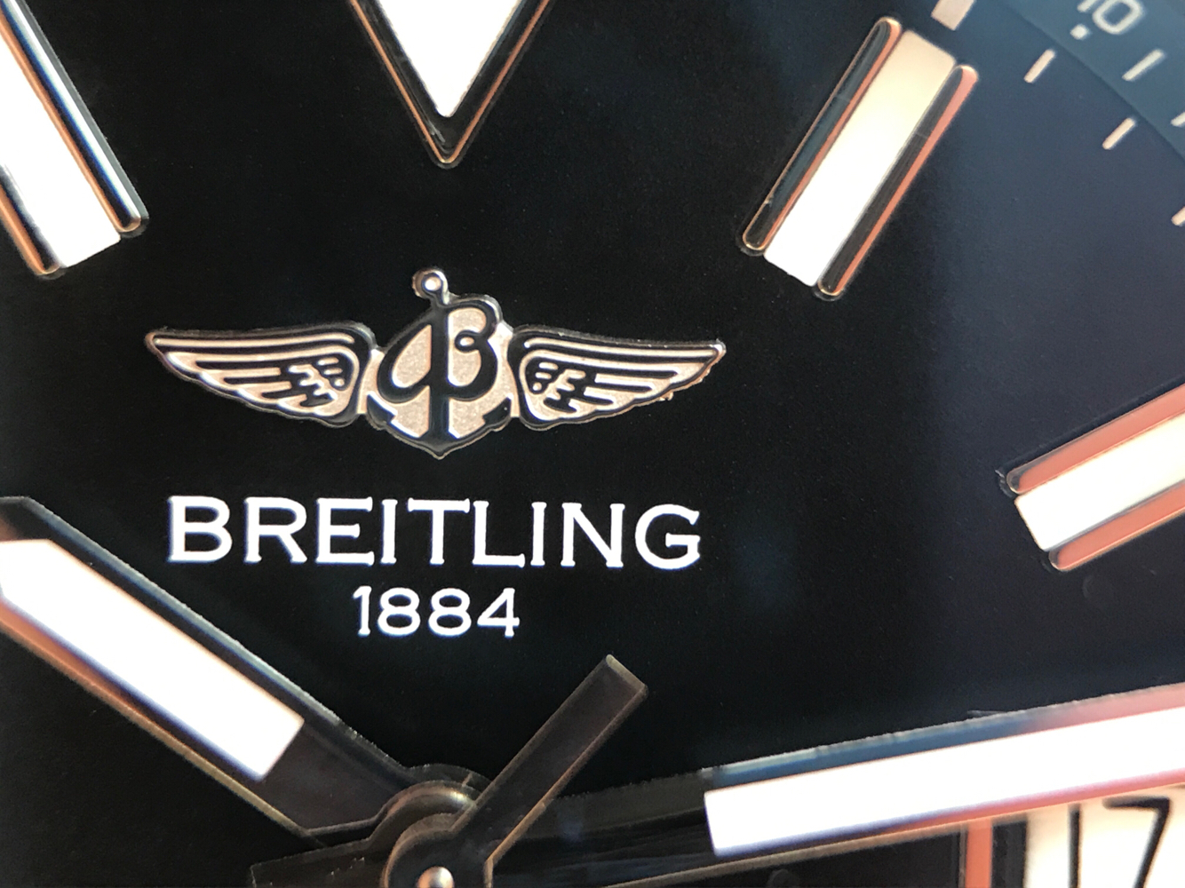 百年靈復仇者精仿 GF百年靈復仇者二代深潛海狼A1733010/BA05￥3480-高仿錶