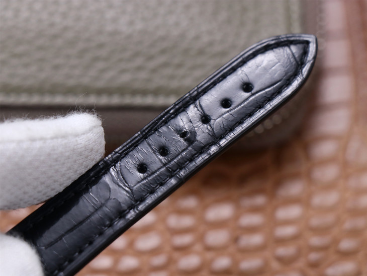 1比1復刻蕭邦女手錶7鉆價格 YF蕭邦快樂鉆繫列278492￥3480-高仿錶