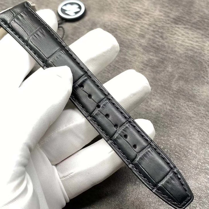 萬國飛行員一比一高仿男士手錶 zf廠萬國噴火戰機IW387809￥3480-高仿錶