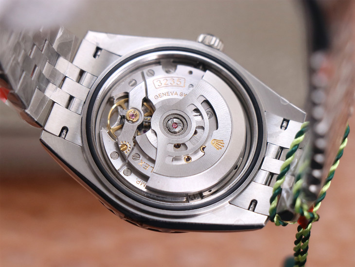 1比1高仿勞力士日誌男錶 tw勞力士日誌 126334 灰盤綠色字面￥3480-高仿錶