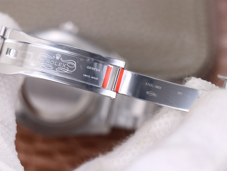 1比1高仿勞力士日誌男錶 tw勞力士日誌 126334 灰盤綠色字面￥3480-高仿錶