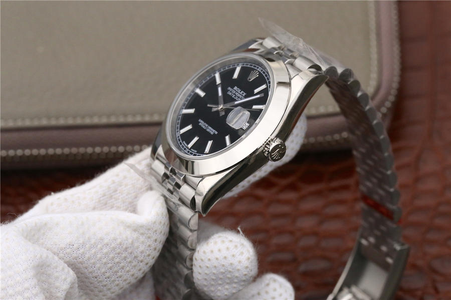 勞力士星期日誌 復刻手錶 n廠日誌126300￥3280-高仿錶