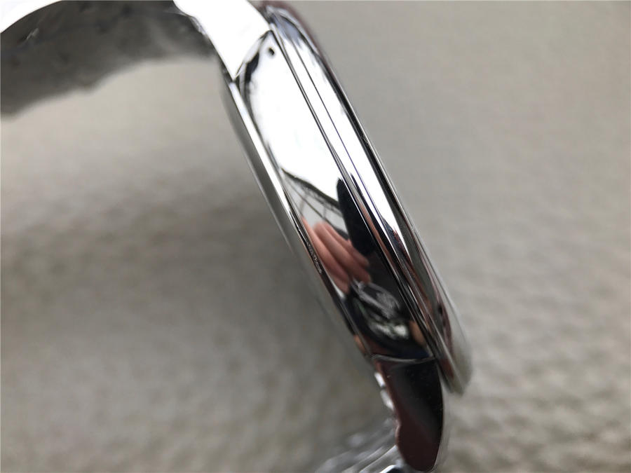 歐米茄款蝶飛復刻手錶 TW歐米茄蝶飛424.10.40.20.03.001￥3180-高仿錶