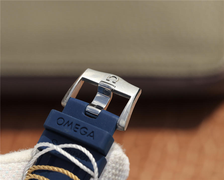 歐米茄海馬300藍色復刻手錶 OM歐米茄海馬210.22.42.20.03.001¥3880-高仿錶 歐米茄海馬300藍色復刻手錶 OM歐米茄海馬210.22.42.20.03.001¥3880-高仿錶