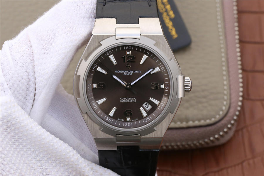 精仿江詩丹頓縱橫四海 JJ江詩丹頓縱橫四海繫列47040￥3680-高仿錶