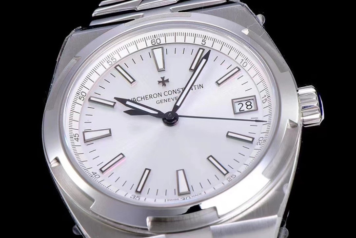 江詩丹頓縱橫四海1比1復刻價格 BF江詩丹頓縱橫四海繫列4500V/110A-B126￥3480-高仿錶