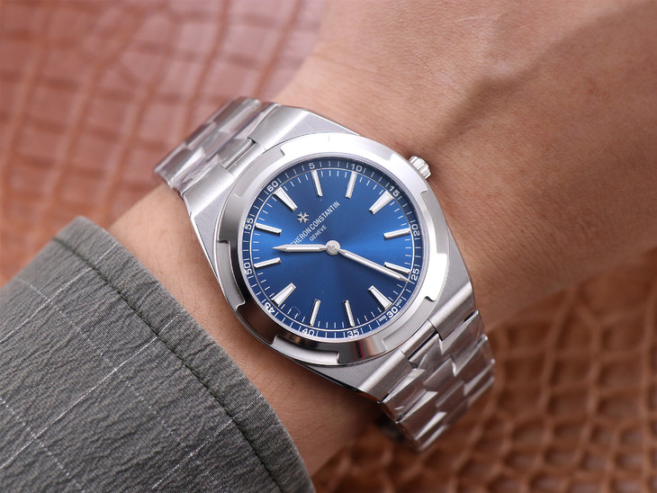 1比1高仿江詩丹頓縱橫四海男士手錶 xf江詩丹頓2000V 騷藍￥4580-高仿錶