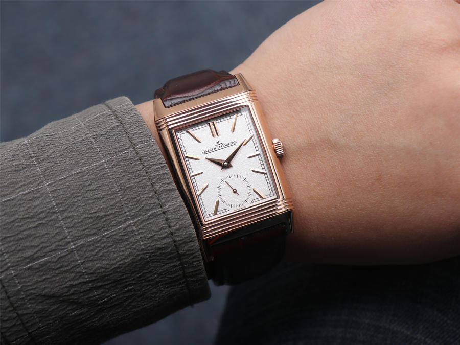 MG廠復刻積家手錶翻轉繫列3902420牛皮錶帶￥3180-高仿錶