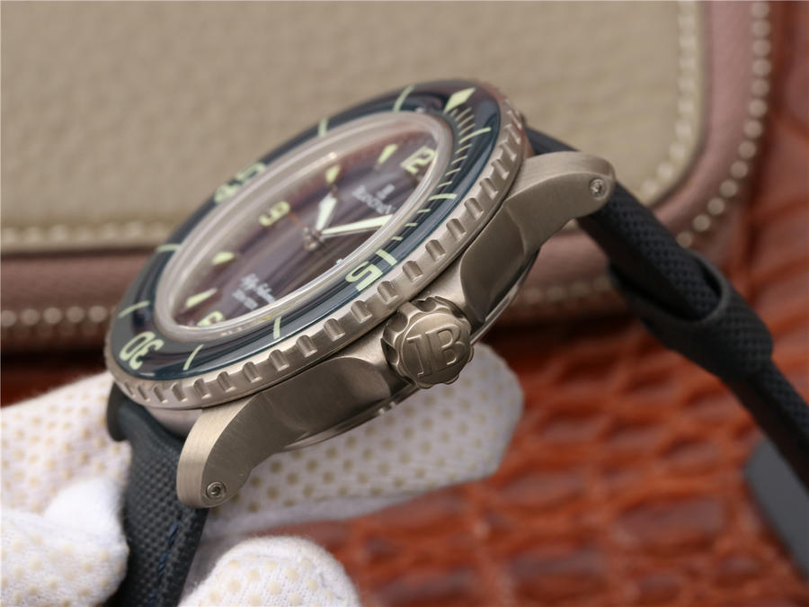 寶珀五十尋復刻手錶錶價格 ZF寶珀五十噚新款--寶珀5015-12B40-O52A￥4580-高仿錶