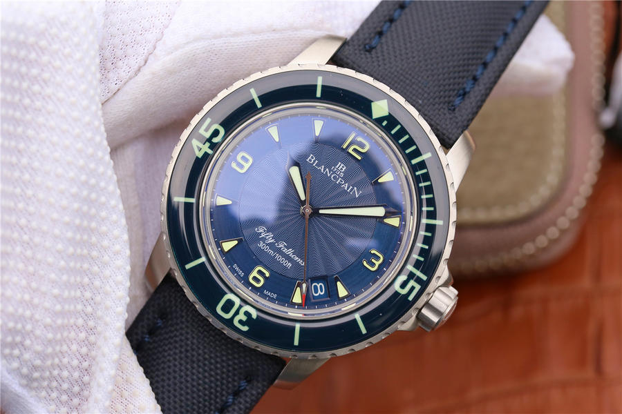 復刻手錶腕錶寶珀五十尋 ZF寶珀五十噚5015D-1140-52B 藍盤￥4580-高仿錶