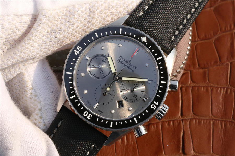 寶珀五十仿錶吧 KJ寶珀五十噚繫列5200款￥3880-高仿錶