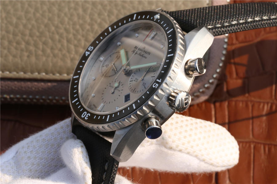 寶珀五十仿錶吧 KJ寶珀五十噚繫列5200款￥3880-高仿錶