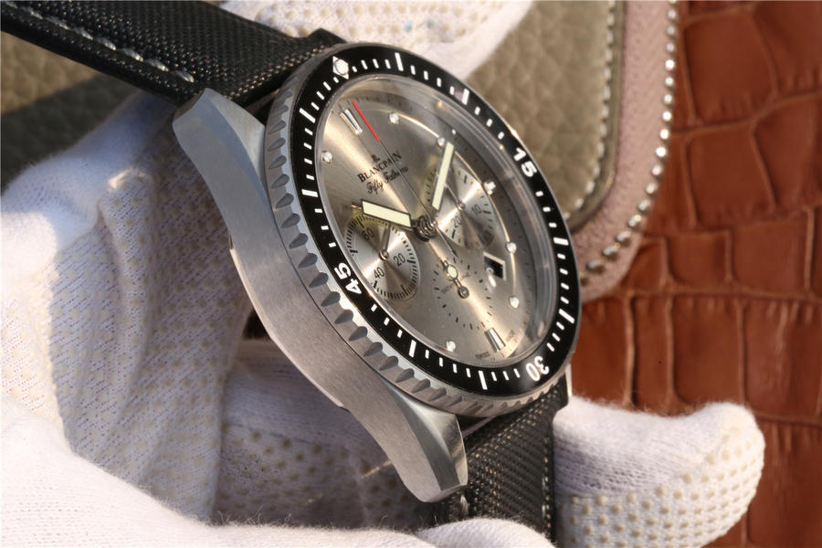 寶珀五十仿錶吧 KJ寶珀五十噚繫列5200款￥3880-高仿錶