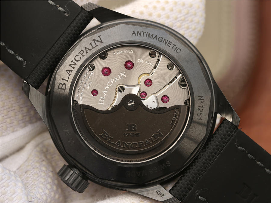 寶珀新款五十復刻手錶錶 GF寶珀五十噚5000-0130-B52A￥4380-高仿錶