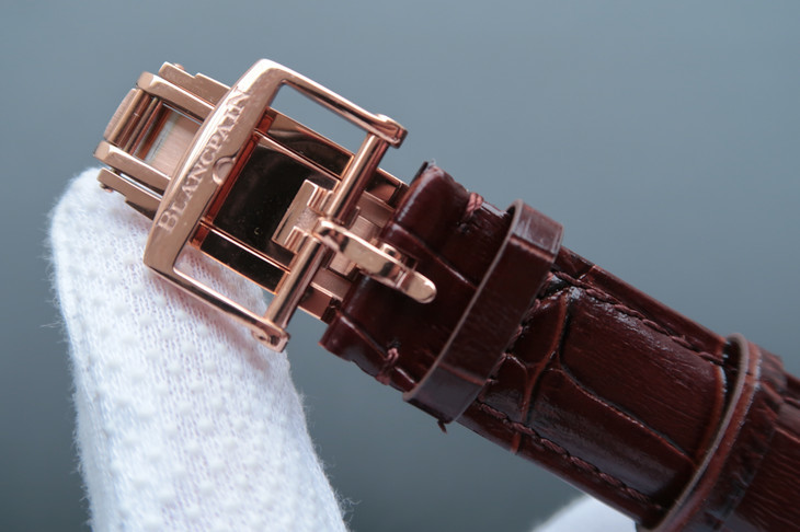 寶珀6651手錶1比1復刻 經典繫列 6651-3642-55B￥3280-高仿錶