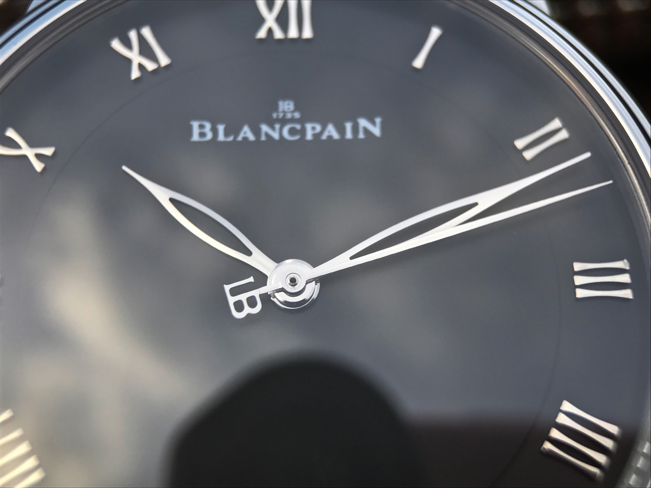 寶珀手錶精仿 寶珀經典繫列6669大日歴視窗腕錶￥3180-高仿錶