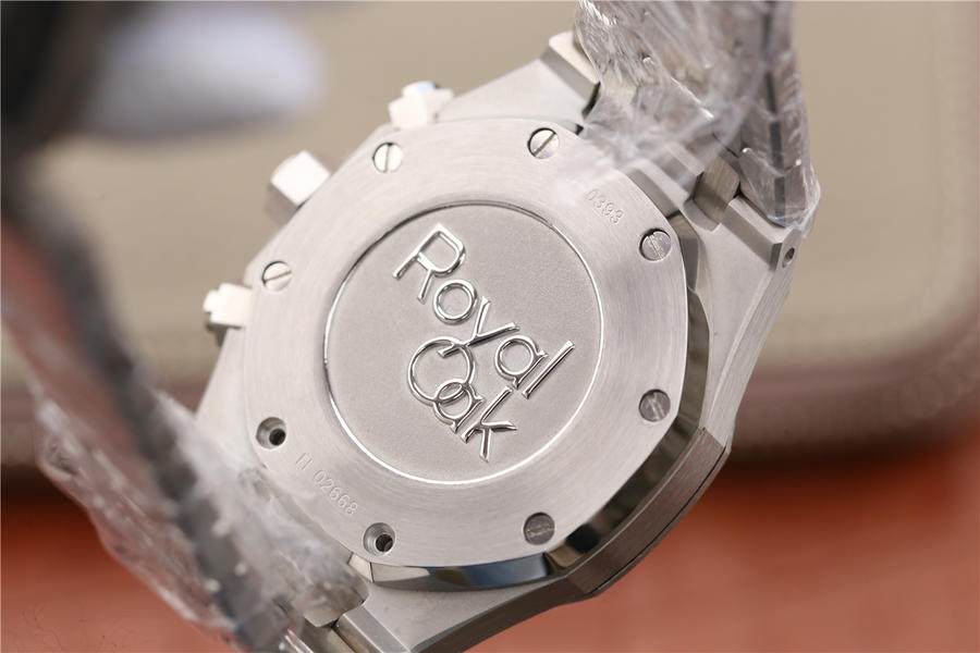 復刻手錶愛彼皇家橡樹 26331IP.OO.1220IP.01 JH廠手錶￥3880-高仿錶