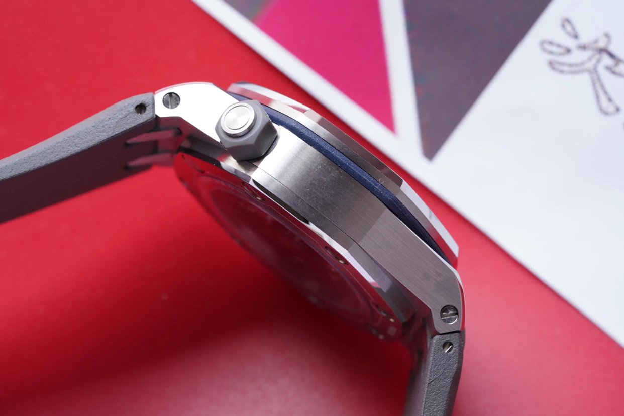 1比1精仿愛彼皇家橡樹15720價格 zf 15720CN.OO.A002CA.01¥3680-高仿錶 1比1精仿愛彼皇家橡樹15720價格 zf 15720CN.OO.A002CA.01¥3680-高仿錶