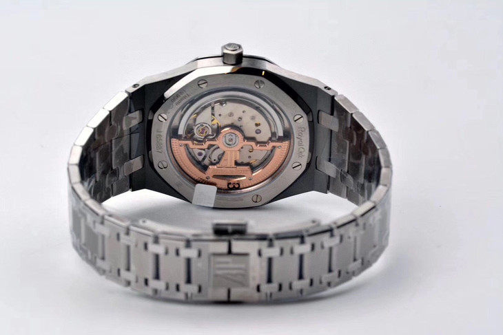 愛彼皇家橡樹錶1比1復刻 xf愛彼皇家橡樹繫列15202IP.OO.1240IP.01￥3980-高仿錶