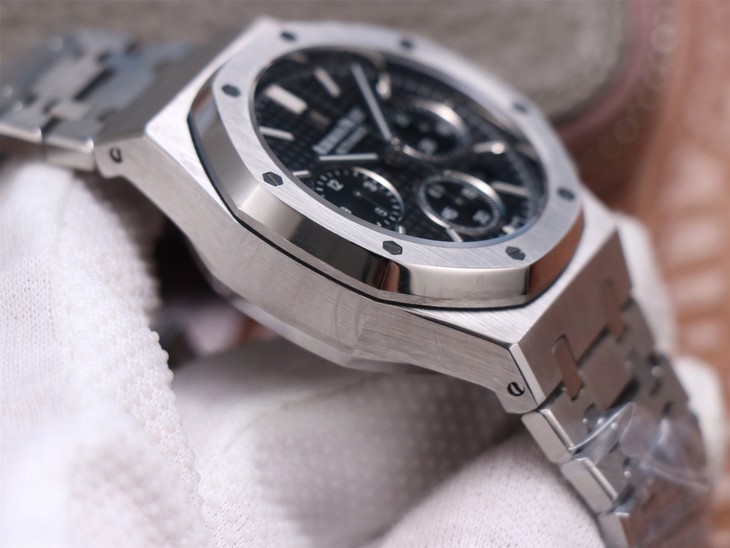 1比1高仿愛彼皇家橡樹機械錶 JH愛彼皇家橡樹26320ST.OO.1220ST.01￥3480-高仿錶