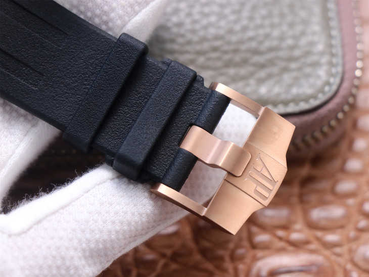 愛彼皇家橡樹離岸1比1復刻26400 JF愛彼 26400RO.OO.A002CA.01￥4880-高仿錶