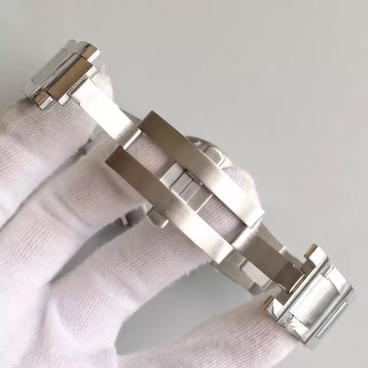 卡地亞藍氣球高仿報價 卡地亞藍氣球W6920076版￥3280-高仿錶