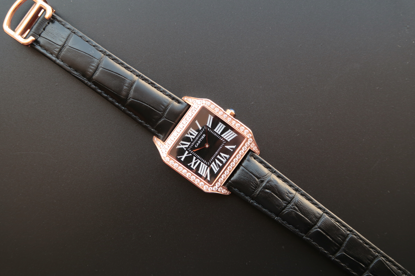 仿卡地亞山度士 V6卡地亞桑托斯（山度士）繫列WH100751中性￥3180-高仿錶