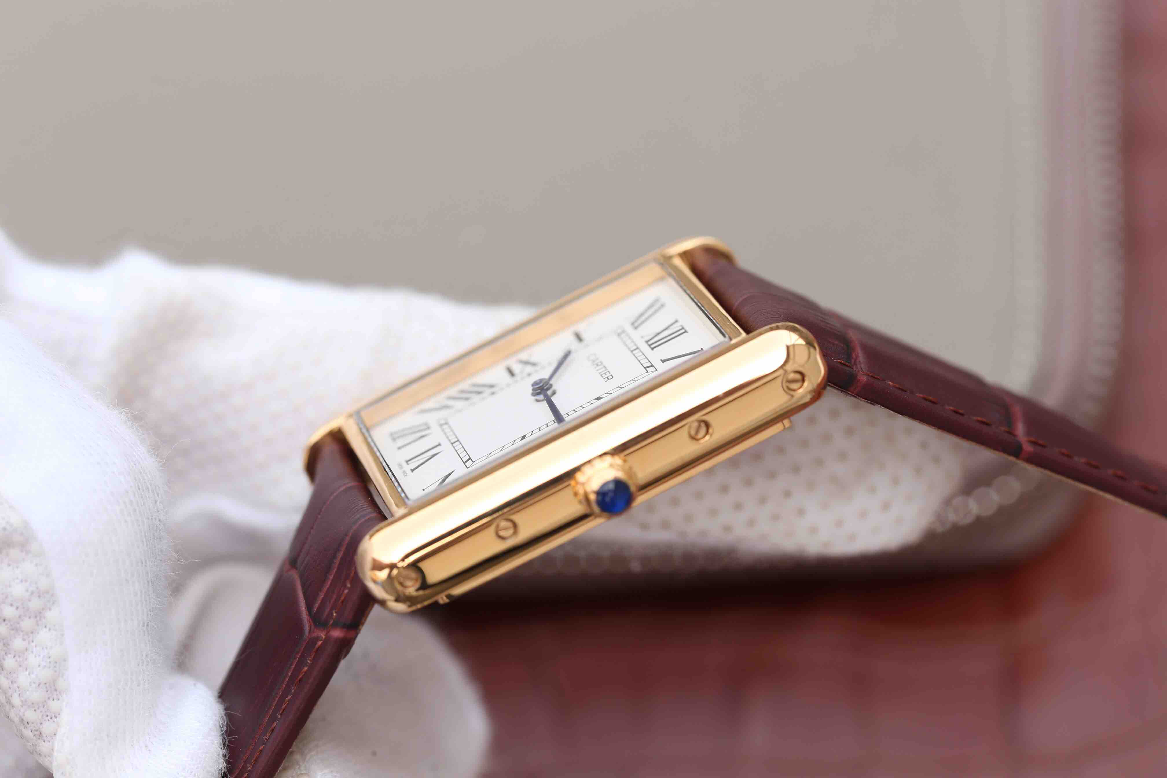 卡地亞坦克仿的像嗎 GP卡地亞坦克繫列W1560017腕錶￥2880-高仿錶