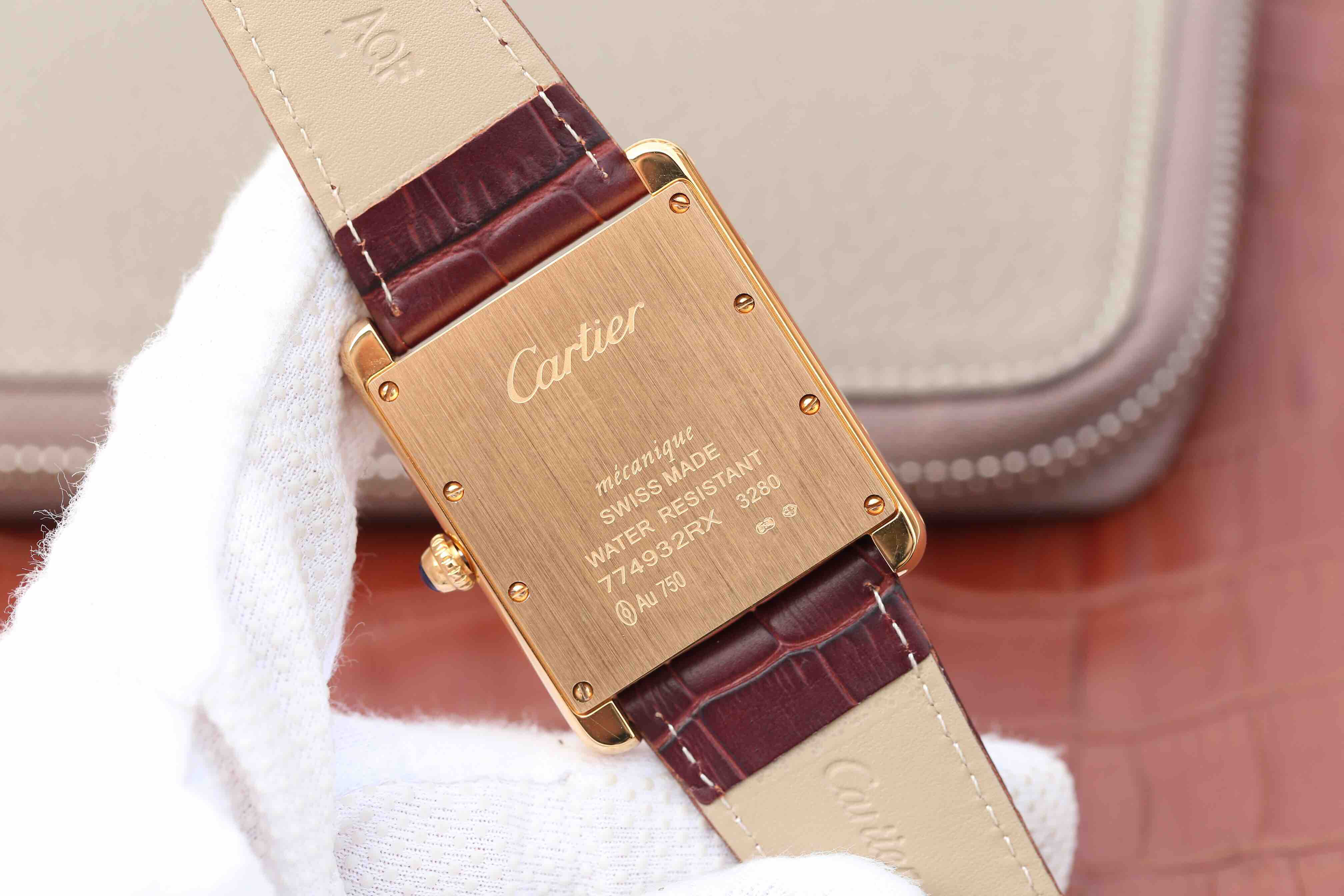 卡地亞坦克仿的像嗎 GP卡地亞坦克繫列W1560017腕錶￥2880-高仿錶