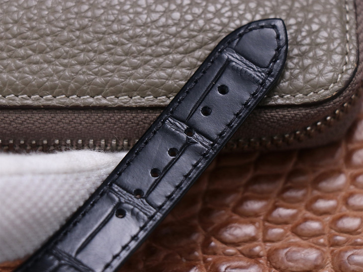 卡地亞山度士那個的好 f1卡地亞山度士W2SA0017￥2880-高仿錶