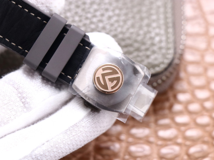 法蘭克穆勒v45遊艇1比1高仿多少錢 ZF法蘭克穆勒遊艇 V45¥4580-高仿錶 法蘭克穆勒v45遊艇1比1高仿多少錢 ZF法蘭克穆勒遊艇 V45¥4580-高仿錶