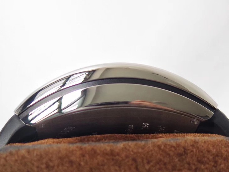 復刻手錶錶法穆蘭 VANGUARD繫列V 45 SC DT腕錶￥3980-高仿錶