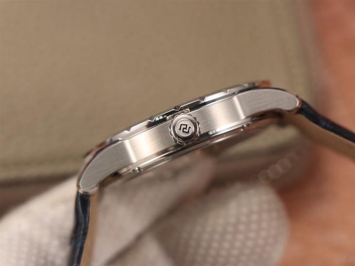 復刻手錶羅傑杜彼繫列 DBEX0535 價格￥4580-高仿錶