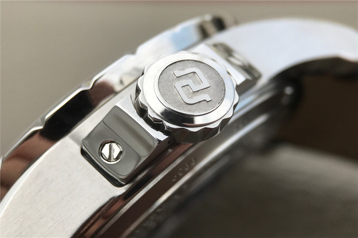 zz廠v3版羅傑杜彼十二圓桌騎士 RDDBEX0495￥4580-高仿錶