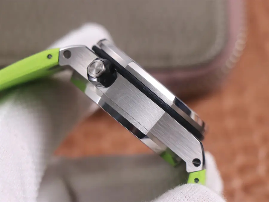 愛彼一比一高仿錶 皇家橡樹離岸型26703ST.OO.A038CA.01 綠盤 tw廠￥3980-高仿錶