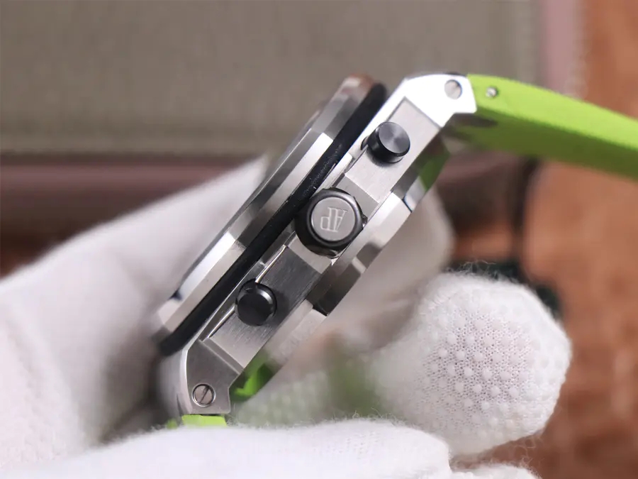 愛彼一比一高仿錶 皇家橡樹離岸型26703ST.OO.A038CA.01 綠盤 tw廠￥3980-高仿錶