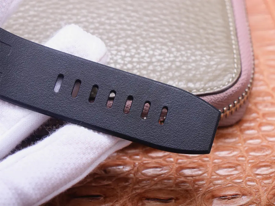 一比一高仿愛彼皇家橡樹價格 jf廠愛彼皇家橡樹離岸型26416RO.OO.A002CA.01￥4880-高仿錶