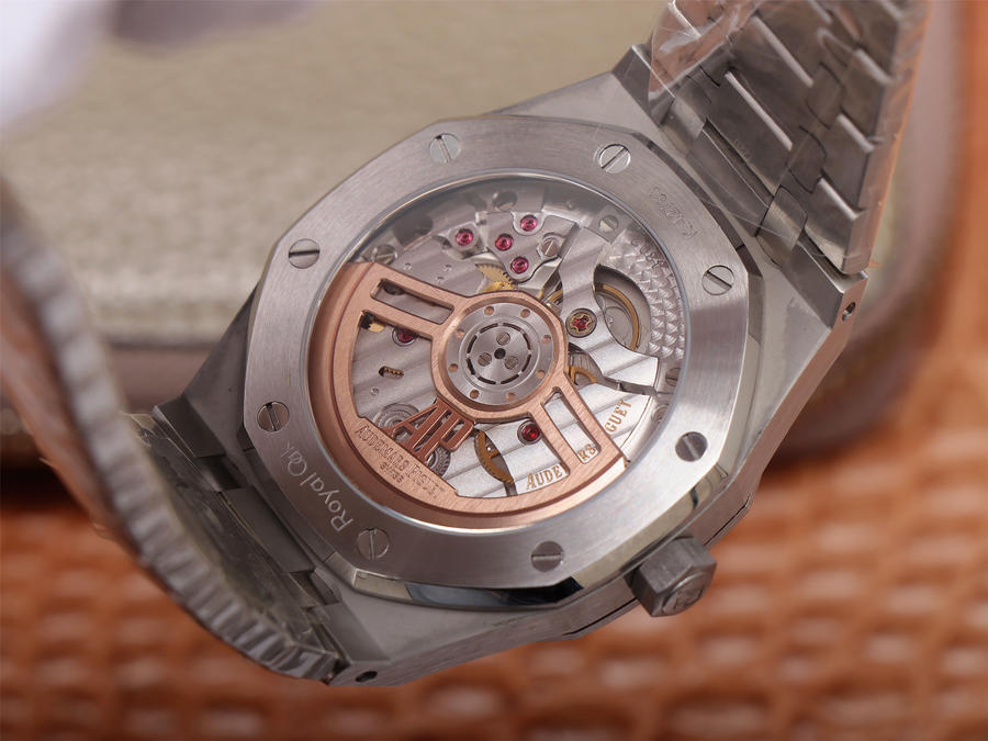 愛彼皇家橡樹高仿錶 om廠手錶愛彼15500ST.OO.1220ST.01￥3980-高仿錶