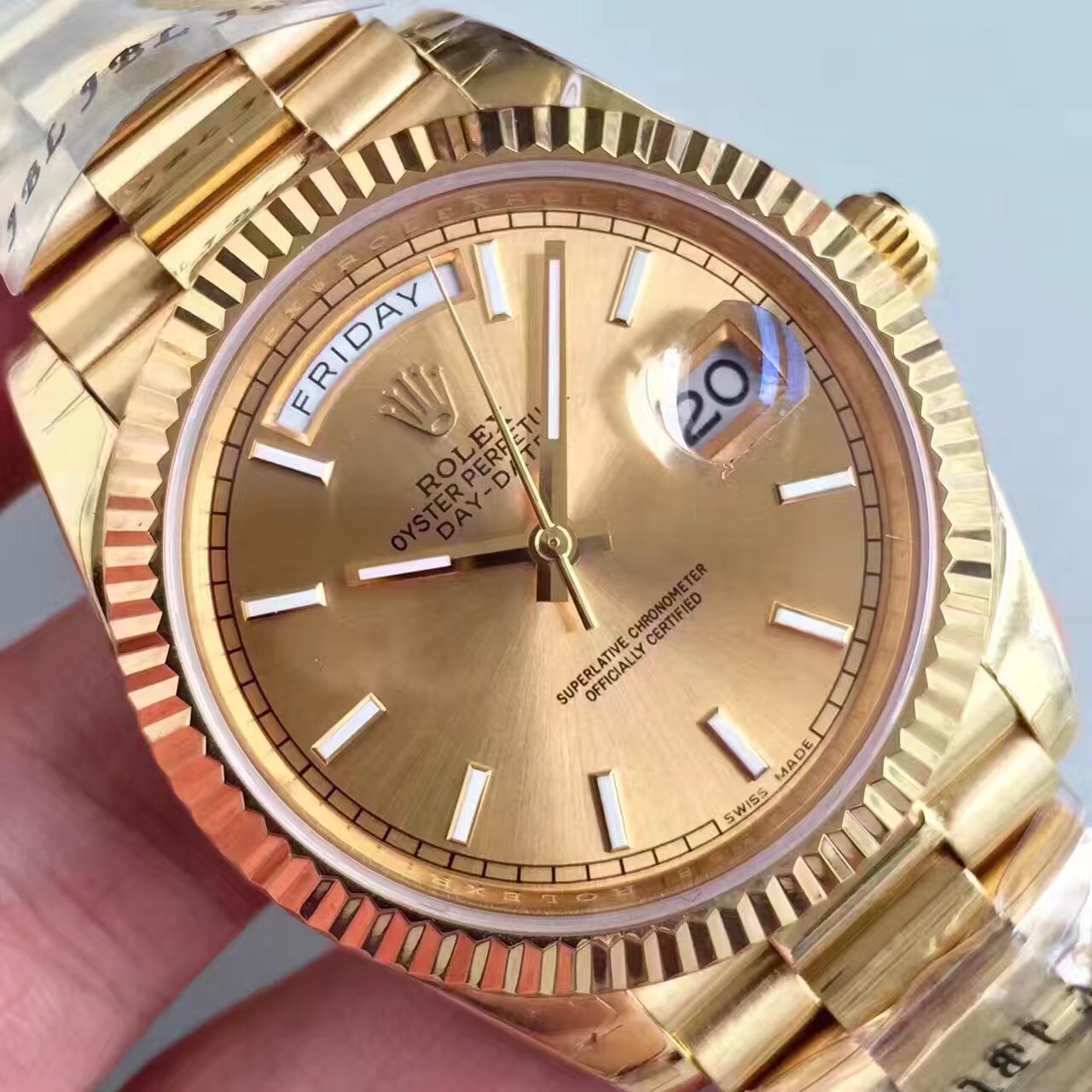 復刻一比一勞力士（Rolex）星期日歴型118238A-83208金錶全自動機械男錶-高仿錶