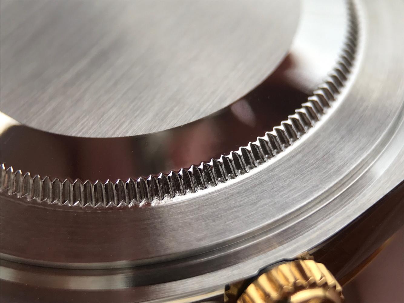 長榮廠復刻勞力士日誌型繫列126333男士機械手錶 18k包金一比一-高仿錶