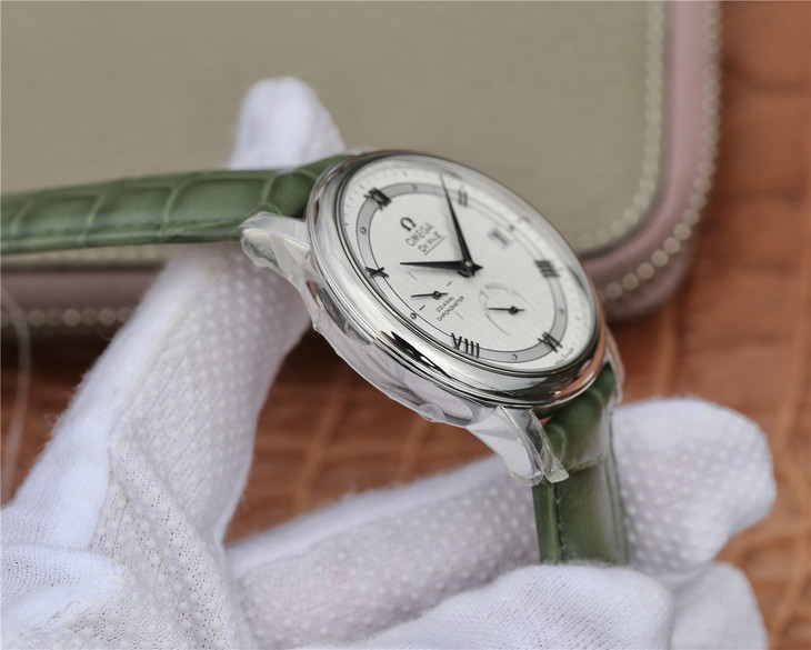 DV歐米茄碟飛 復刻真動顯 長儲能版 正品開模 跟正品一致的功能-高仿錶 DV歐米茄碟飛 復刻真動顯 長儲能版 正品開模 跟正品一致的功能-高仿錶