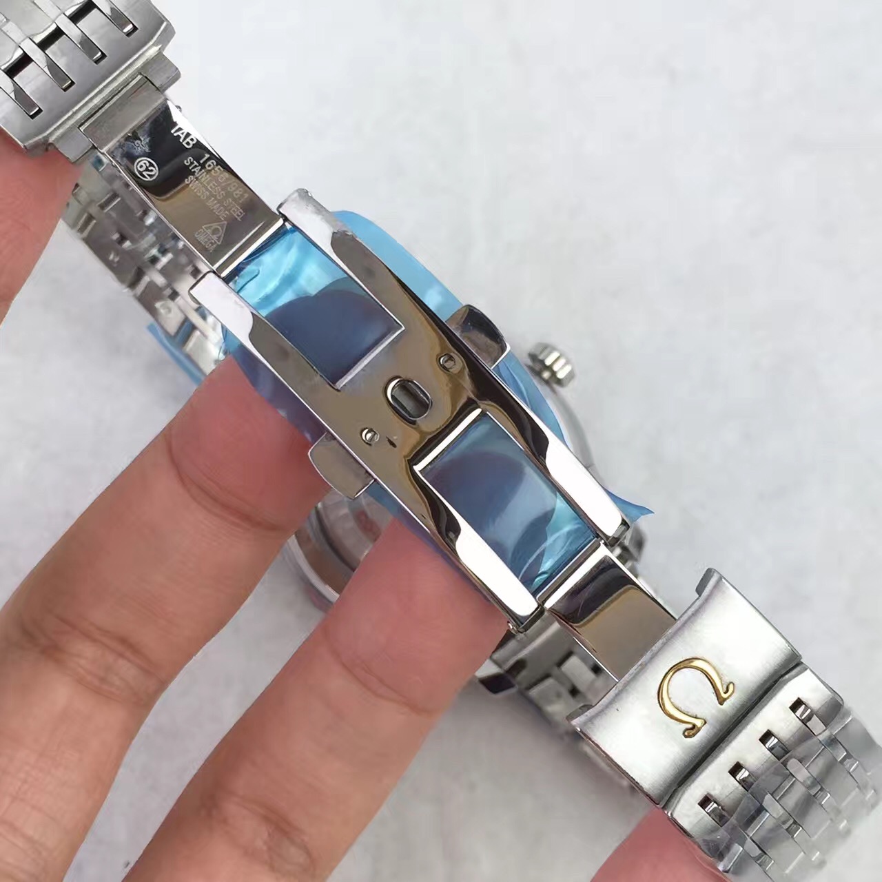 V6廠復刻歐米茄蝶飛繫列431.30.41.21.02.001一比一機械男錶側透-高仿錶