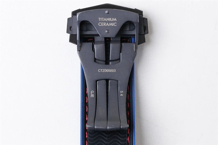 VS歐米茄復刻全黑陶瓷海洋宇宙600米男士腕錶-高仿錶