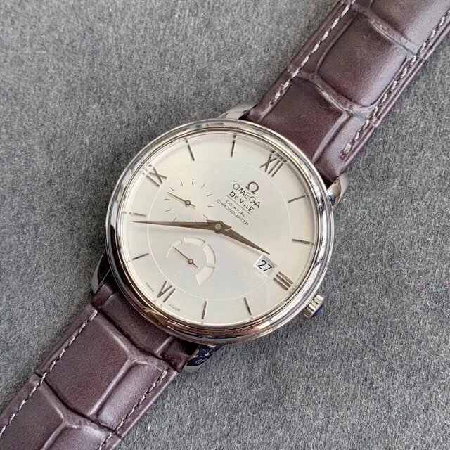 ZF廠歐米茄蝶飛系列424.13.40.21.02.001動能顯示經典白盤皮帶手表-高仿錶