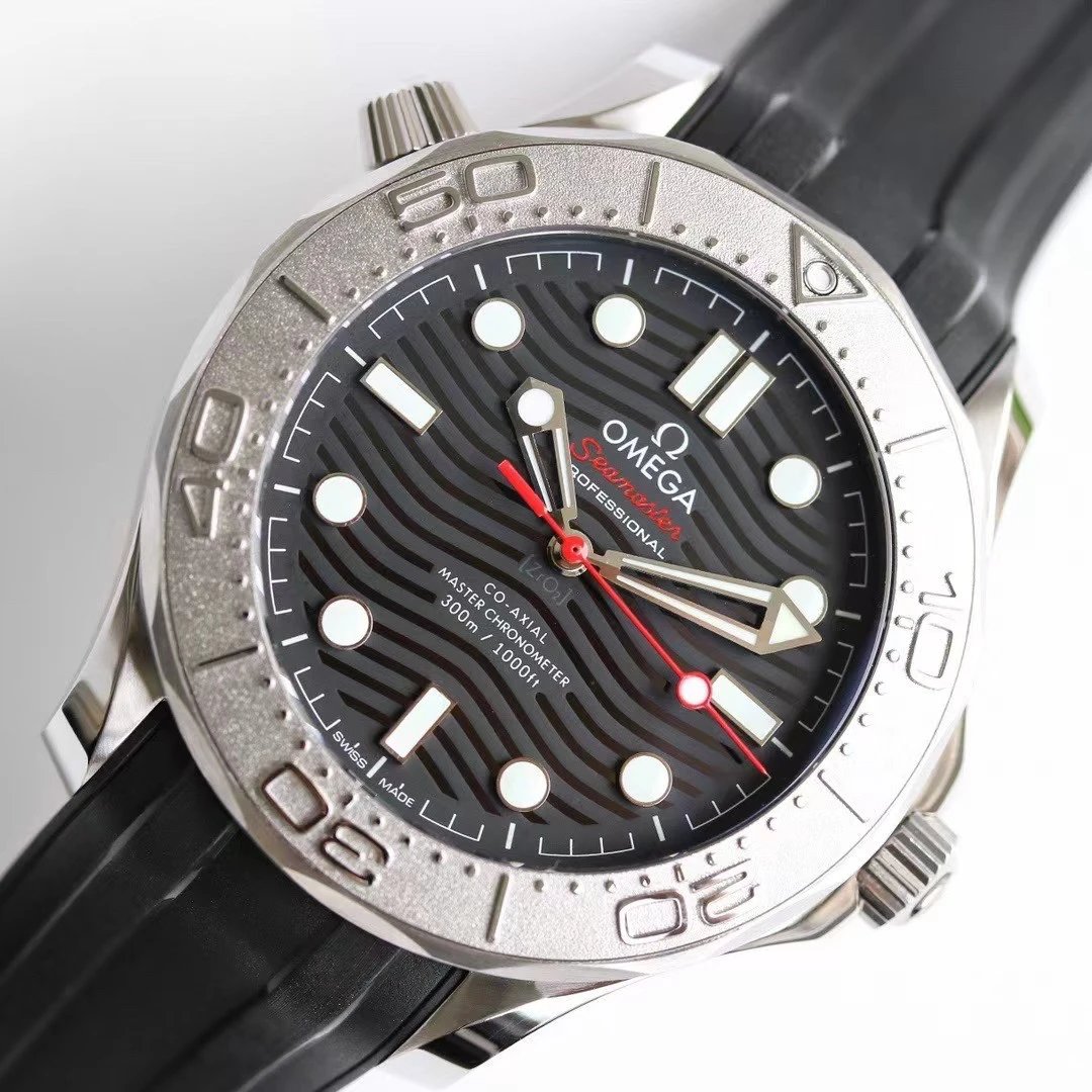 OR歐米茄海馬300米系列210.30.42.20.01.002鋼帶機械男表-高仿錶