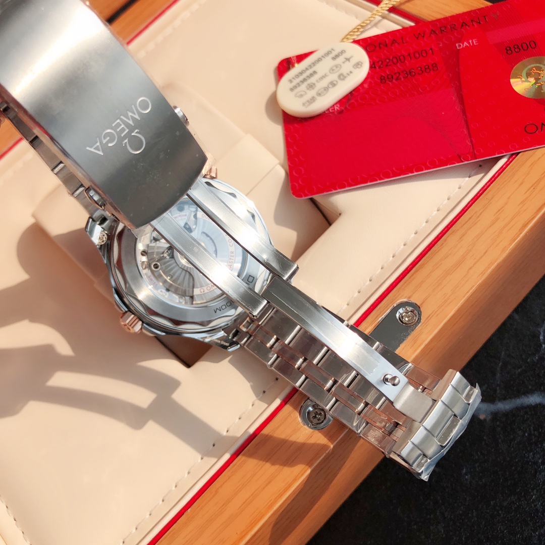 勞力士復刻錶42mm頂級版本潛水錶多重防水旋入式錶冠-高仿錶